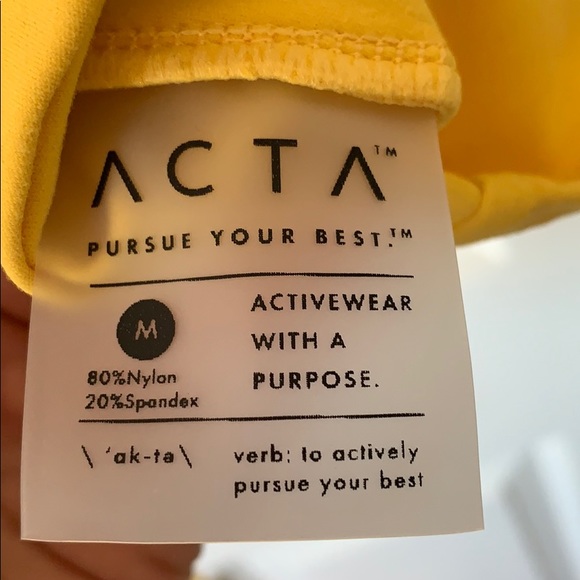 💗2 for 15/Yellow Acta Crop Top - Picture 4 of 4